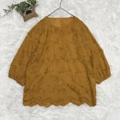 VIANTE 綿 刺繍 ブラウス スカラップ裾 前開き ゆったり 七分袖