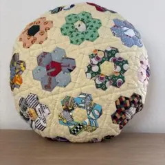 パッチワークキルト ミニクッション