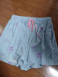 サンリオ　ショートパンツ　M