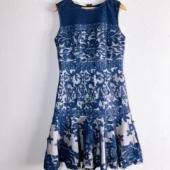 GRACE CONTINENTAL　刺繍入りネイビーブルーフレアドレス S