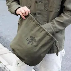 Item thumbnail for item dedeb01e-9e38-41a0-8dc1-103aaae862a6