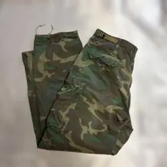 ミリタリー パンツ　M-L リペア痕あり　610