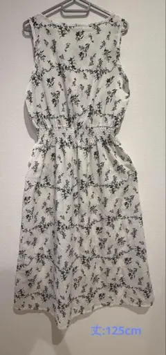 フラワープリント スリーブレス ロングスカート