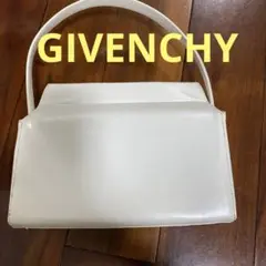 GIVENCHY 牛革ハンドバッグ