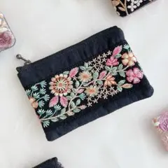 訳あり！ハンドメイド　ミニポーチ　インド刺繍リボンポーチ