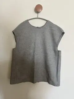 【値下げ！美品】ロンシャン　トップス　フレンチスリーブ