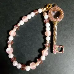 Item thumbnail for item 704009c4-e7b4-459a-8e53-f791190ad316