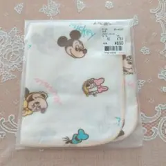 【美品】ディズニー　ベビー　ガーゼ　２枚入り　ミッキー　ミニー
