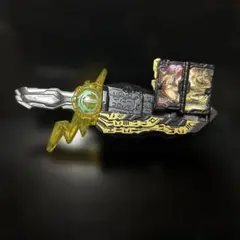 仮面ライダーセイバー　ガチャ商品