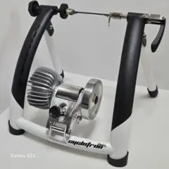 GIANT CYCLOTRON FLUID ST サイクルトレーナー ローラー台/サイクルトレーナーで室内フィットネス！！「FLUID