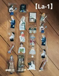 【La-1】透明PET 切り売り《ラ・ドルチェ・ヴィータ》本屋の女性