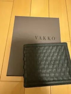 VAKKO 黒レザー 二つ折り財布
