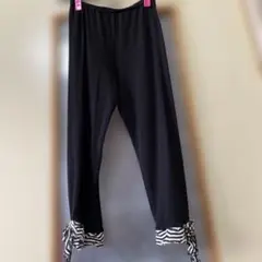 ポテチーノ・さえら♡ボーダーリボン＆キラキラボタンの黒レギンス・パンツ