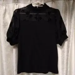 セール ブラック ハイネック Tシャツ フラワー柄