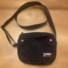 TOMMY JEANS ブラックショルダーバッグ