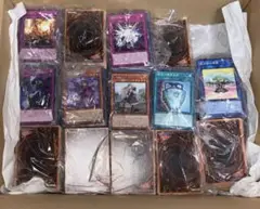 遊戯王　カード　ノーマル・レア　約2.７００枚
