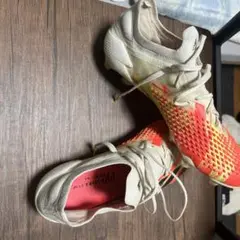 サッカースパイク プレデターfg