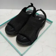 moz メッシュサンダル　Mサイズ