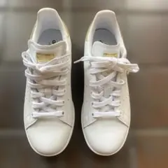 スタンスミススニーカー