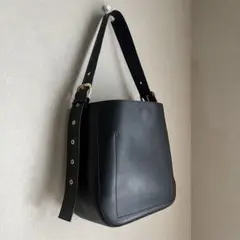 eL レザー ショルダーバッグ ブラック A4可 Big Shoulder 美品