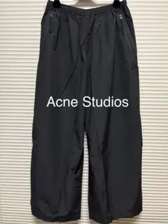 Item thumbnail for item c4ef7cbf-9d4f-4ada-ac51-b293fbf2160a