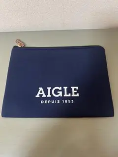 AIGLE クッションフラットポーチ
