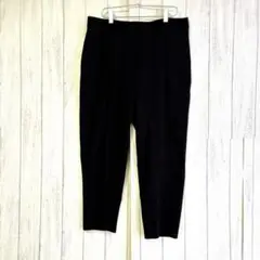 ユニクロ　テーパードパンツ　【XL】　黒　ウエスト総ゴム　スラックス　アンクル丈