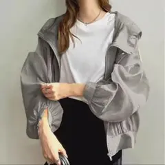 シアーパーカー　グレイ　フリー ブルゾン　UVカット 薄手　ゆったり 透ける