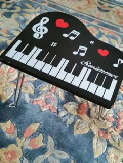SWIMMER　スイマー　ピアノ　テーブル　鍵盤