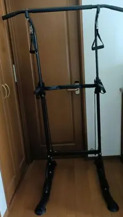 懸垂マシン　チンニング