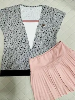 FILA テニスウェア 折り紙柄トップスと スコートのセット