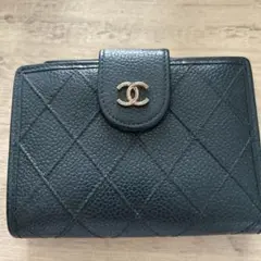 CHANEL キャビアスキン 二つ折り財布
