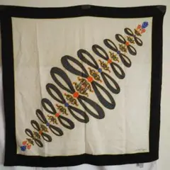 タグ付き Cartie カルティエ スカーフ 85×85cm 程度