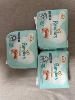 Pampers 4Sサイズ（1000〜1800g）テープ式おむつ 20枚入り