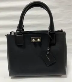 チャールズアンドキース トップハンドルストラクチャーバッグ