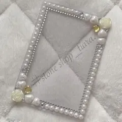 Item thumbnail for item 605da088-7e8c-4965-be8c-379575e1b9bc