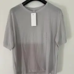 新品UNIQLO ライトグレー Tシャツ Lサイズ
