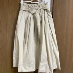 UNIQLO ベージュ スカート Mサイズ
