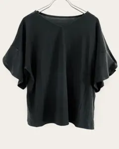 EDIST CLOSET VネックフレアスリーブカットソーM