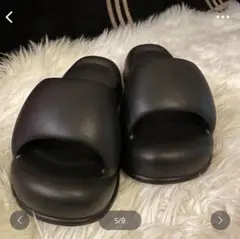 Recovery Volume Sandals ブラック