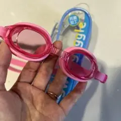 水中メガネ　ゴーグル　ピンク