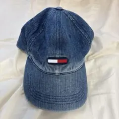 Item thumbnail for item a32e3fd1-c10b-4d14-b517-6481ceb9773c