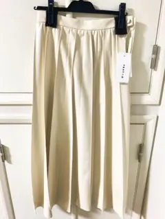 (mさん専用)新品【FRAY I.D】フェイクレザープリーツスカート