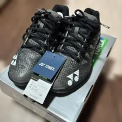 お盆最終値下げYONEX パワークッションエアラス3メン