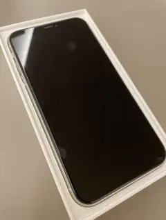 iPhone 11 White 64GB SIMフリー