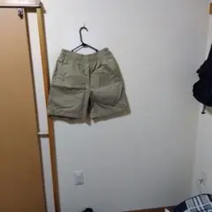 GU ベージュ ショートパンツ L
