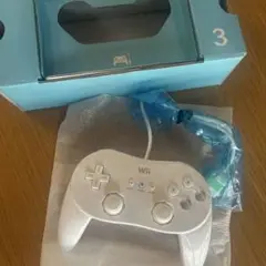 新品未使用　正規品　Wii WiiU クラシックコントローラーPro ホワイトc