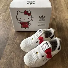 adidas×ハローキティ キッズシューズ