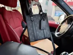 Louis Vuitton ショルダーバッグ ブラック