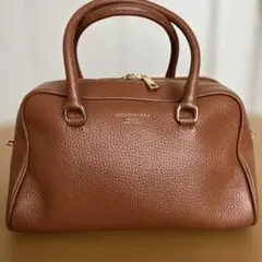 CHRISTIAN VILLA ブラウンレザーショルダーバッグ　ブラウン　美品